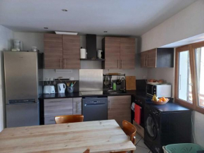 Appartement Rénové 5 Pers avec WIFI et Animaux Acceptés - FR-1-512-273